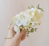 Gebruik bloemen als decoratie op je bruiloft